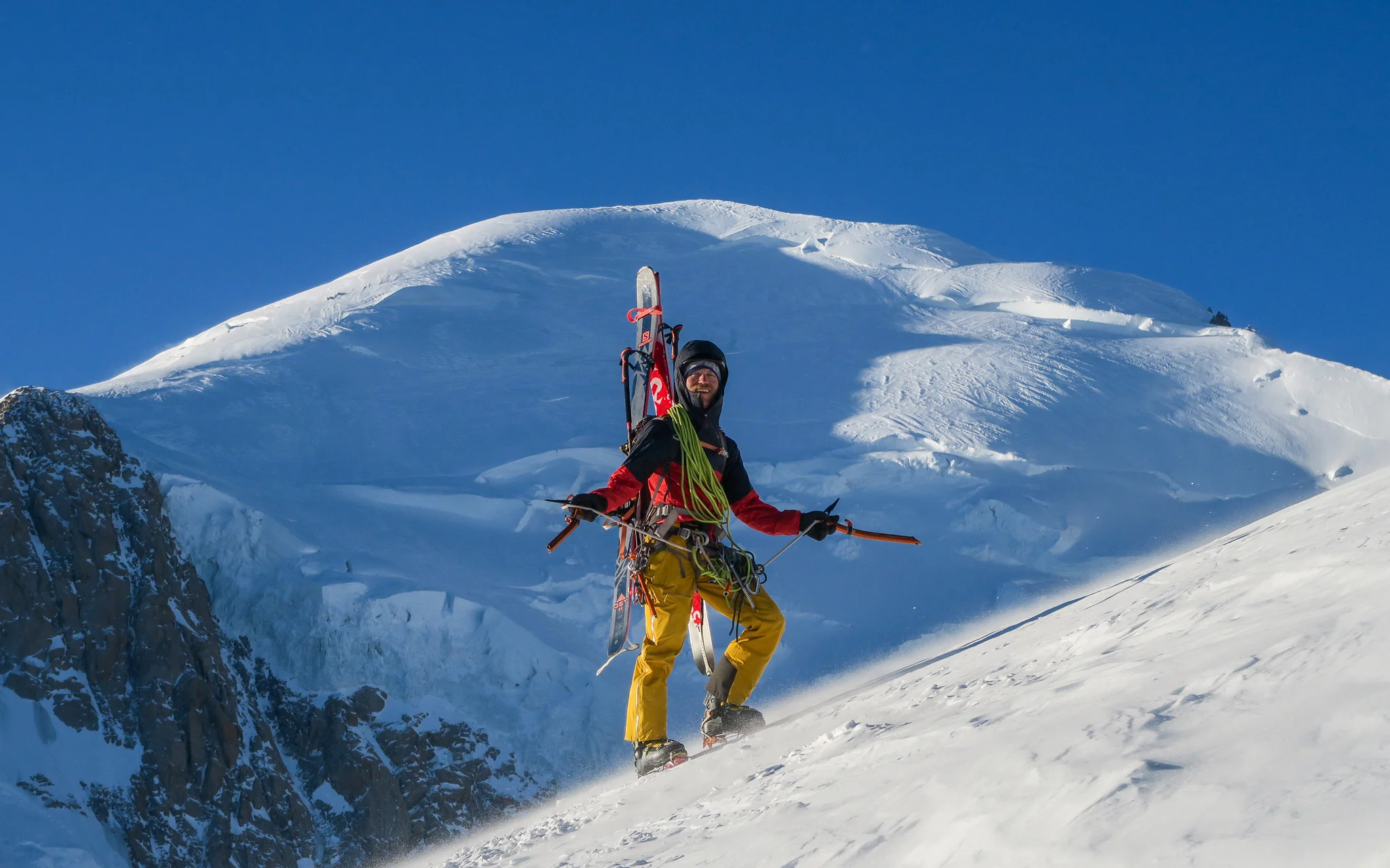 International Skiing & Splitboarding